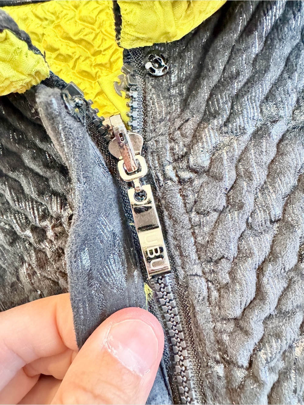 UBU Reversible Crinkle Zip Jacket Textured Avant Garde Travel Black Yellow S F83 - Picture 4 of 13